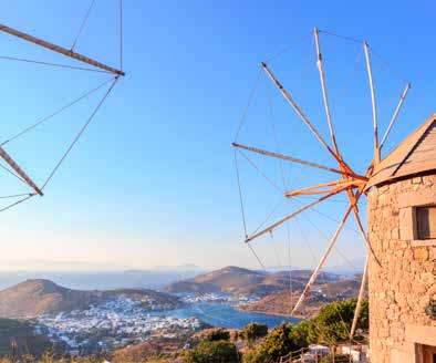 10 4 ΜΕΡΕΣ ΜΕ ΠΛΟΙΟ ΠΑΤΜΟΣ 1η μέρα: Πειραιάς - Πάτμος Συγκέντρωση στο λιμάνι του Πειραιά, επιβίβαση στο πλοίο και αναχώρηση για την Πάτμο. Άφιξη στο κεντρικό ξενοδοχείο Skala Hotel 3* στη Σκάλα.