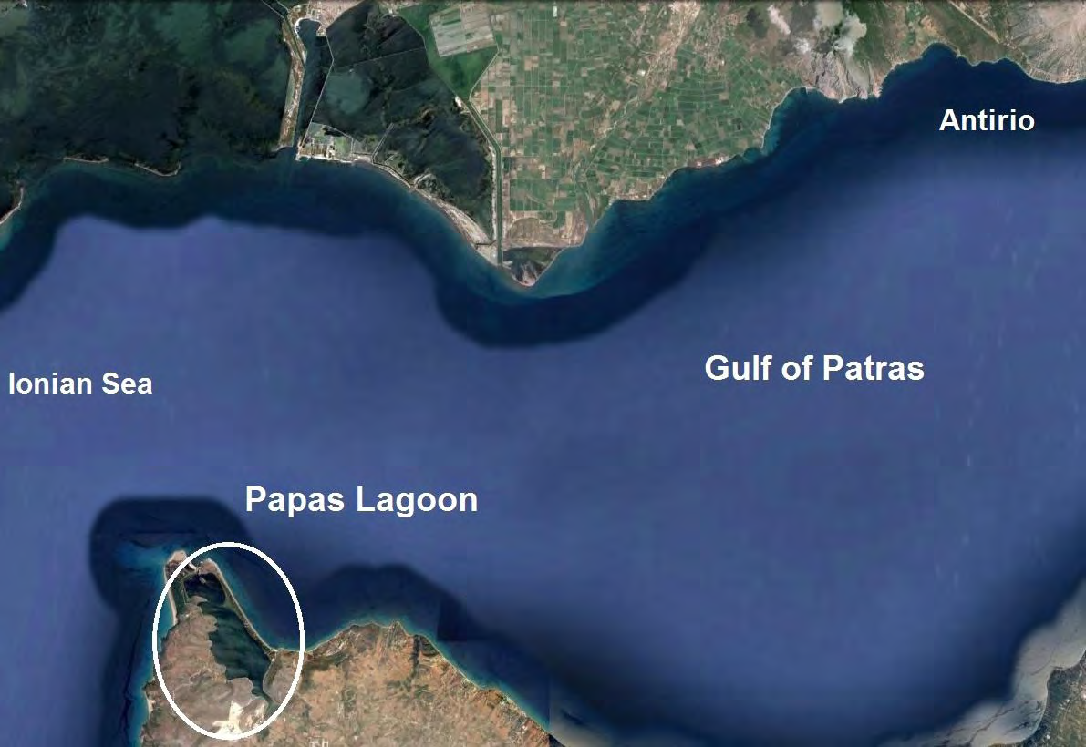 8 Σχήμα 1.2 Η γεωγραφική θέση της λιμνοθάλασσας του Πάπα σε σχέση με τον Πατραϊκό κόλπο.