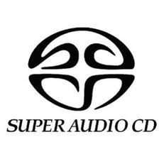 Super Audio CD (SACD) Εισαγωγικά Όταν κατά την δεκαετία του '80 εισήχθη η ψηφιακή ηχογράφηση στο χώρο της μουσικής, δόθηκε η δυνατότητα να αναπτυχθεί ένα ψηφιακό format εγγραφής απαλλαγμένο από τον