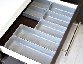 Κουταλοθήκες 413-1200WOOD Κουταλοθήκη ξύλινη για κουτί 1200mm 413-148418120861 Κουταλοθήκη διπλή συρώμενη silver με οδηγό κ.