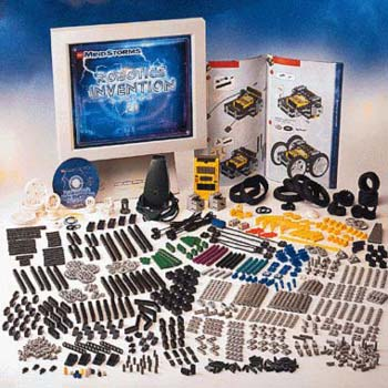 ΚΕΦΑΛΑΙΟ 1: ΕΙΣΑΓΩΓΗ Το Lego Mindstorms Robotic Invention Kit διατέθηκε στην αγορά το 1998 από την εταιρία Lego.