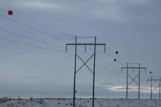 Αγωγοί γης (sky/ground wires) Συνήθως είναι χαλύβδινοι αγωγοί με συνεστραμμένους κλώνους. Σπάνια χρησιμοποιούνται αγωγοί ACSR.