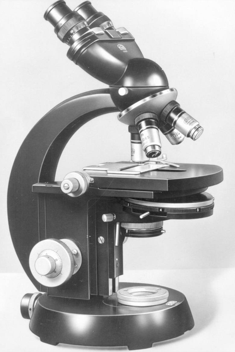 Εικόνα 1.5. Το σύνθετο μικροσκόπιο. Με το απλό μικροσκόπιο, ο φακός χρησιμεύει για την απευθείας παρατήρηση του αντικειμένου.