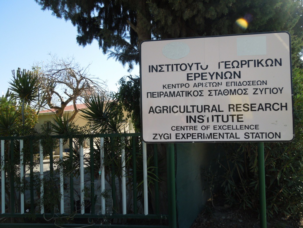 Σταθμός Γεωργικών Ερευνών Ζυγίου Ο Σταθμός Γεωργικών Ερευνών στο Ζύγι ανήκει στο Ινστιτούτο Γεωργικών Ερευνών Κύπρου και ξεκίνησε τη