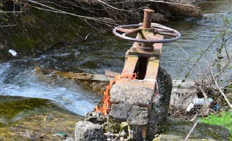 Αριθμός Φύλλου 237 5 Αυγούστου 2015 σελίδα 2 Αριθ. πρωτ.: ΔΕΑΦ Β 1102518 2015/23.7.2015 Φορολογική μεταχείριση των εισοδημάτων που αποκτούν οι Οργανισμοί Εγγείων Βελτιώσεων (Ο.Ε.Β.), μετά την έναρξη ισχύος των διατάξεων του ν.