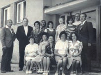 História školy História Základnej školy v Chlebniciach siaha do roku 1959. S jej výstavbou sa začalo v septembri. Budovu školy staval Okresný stavebný podnik a pracovné sily dodala aj obec.