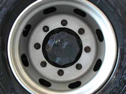 για ζάντες: καθαριστικά rim cleaners TEST rimer rim inox strong rv Απόδοση σε μαύρες μεταλλικές ζάντες Results in black metal rims Καλή Good Μέτρια Medium Καλή Good Καλή Good Άριστη Excellent Απόδοση