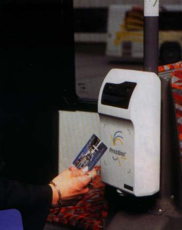 Σύστημα ηλεκτρονικού εισιτηρίου Στόχος: Διευκόλυνση συναλλαγών για την χρήση ΜΜΜ Τεχνολογία έξυπνων καρτών «Πλατφόρμα» για την προώθηση των ΜΜΜ και