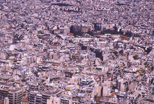 Βροχόπτωση -Πλημμύρα Τα τελευταία χρόνια η ποσότητα βροχόπτωσης έχει αυξηθεί Ιδιαίτερα επιβαρυντικό, μεγάλη ποσότητα νερού σε μικρό χρονικό διάστημα Πόλεις