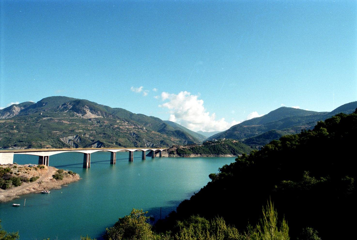 Ταμιευτήρας ΥΗΣ