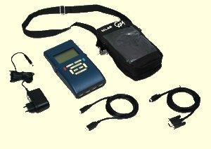Obr. 1 Merací panel ULAB. 1. displej; 2. tlačidlá; 3. vstupy analógových senzorov; 4. vstupy digitálnych senzorov; 5. USB konektor; 6. sériový konektor; 7.