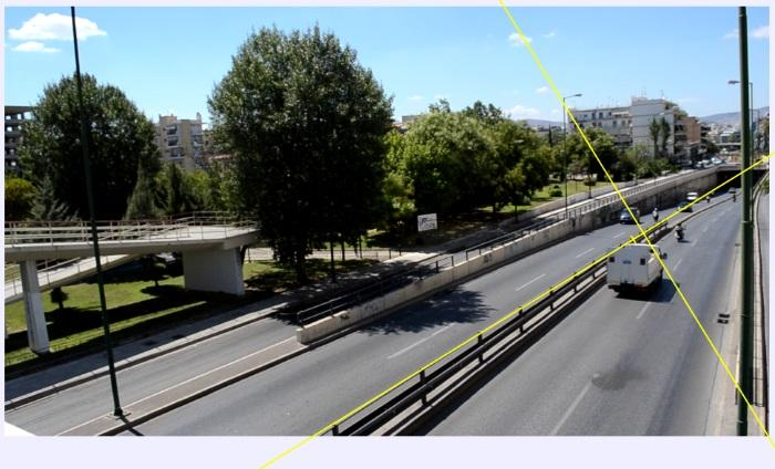 μας αρχίζουν να είναι εμφανή. Στο συγκεκριμένο πείραμα μας αφορά μόνο ο άξονας x. (Εικόνα 61) Εικόνα 61 - Προσαρμόζουμε τον άξονα συντεταγμένων διαγώνια, μας αφορά μόνο ο άξονας x. 3.5.