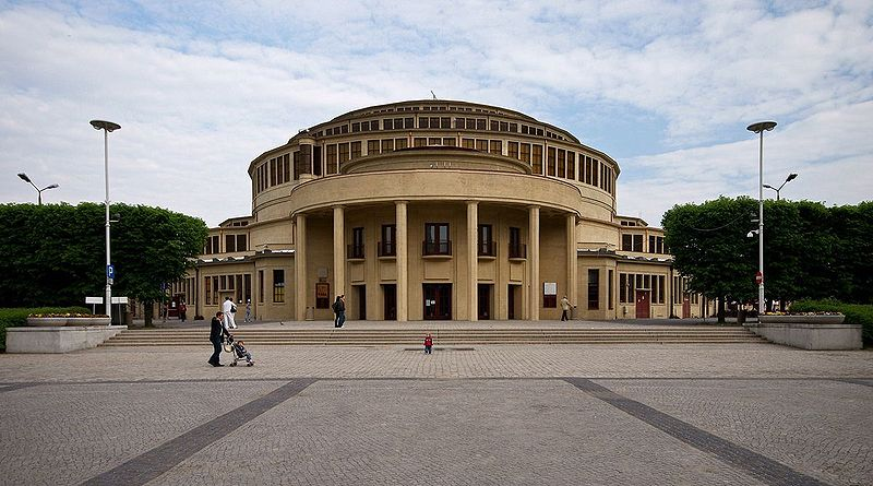 Max Berg (1870-1947), αρχιτέκτων και πολεοδόμος Jahrhunderthalle (Centennial Hall, Μέγαρο Εκατονταετηρίδας), Breslau, Πολωνία, 1913 Το κτίριο οικοδομείται για τον εορτασμό των 100 ετών από τη νίκη