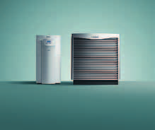 Februar 2012 27 Toplotna črpalka geotherm VWL S zrak/voda z zunanjo enoto Za krmiljenje kompleksnega toplotnega sistema po eni strani skrbijo regulatorji energijske bilance, vgrajeni v toplotne