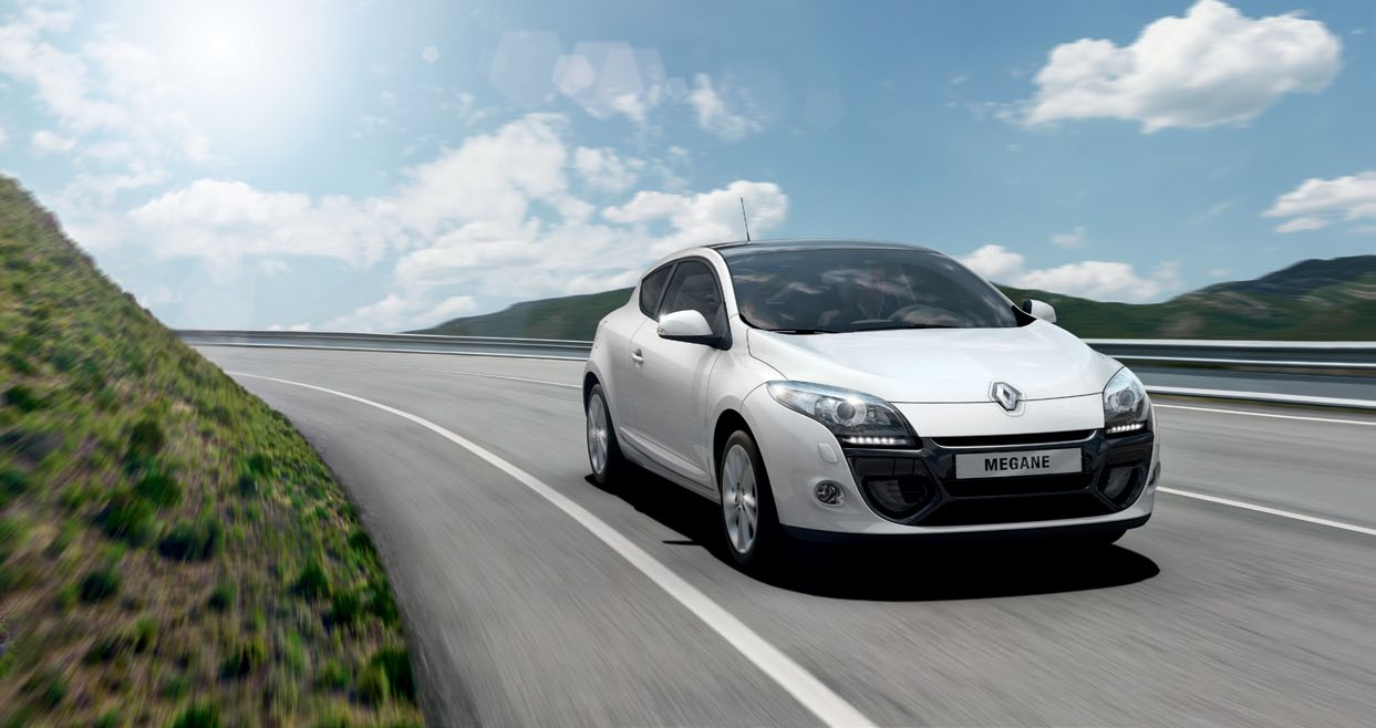 Renault Mégane Coupé od kolekcijata 2012 garantira deka vozeweto vo nego e edinstveno doæivuvawe so ekonomiënost i nadzor.