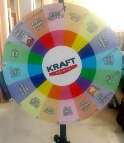 K.22 Wheel of fortune Τροχός της τύχης Διαστάσεις: ύψος 180cm / πλάτος 80cm Ηλικίες: από 7 ετών και άνω Ένα αγαπημένο παιχνίδι, σε μια ποιοτική φορητή κατασκευή.