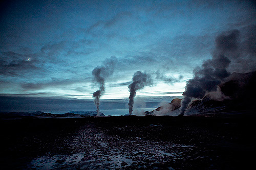 4. Η πύλη της κόλασης, Ισλανδία Το μικρό νησί στο τέλος του κόσμου συγκεντρώνει έναν μεγάλο αριθμό από θαύματα της φύσης, κυρίως λόγω των ηφαιστείων του.