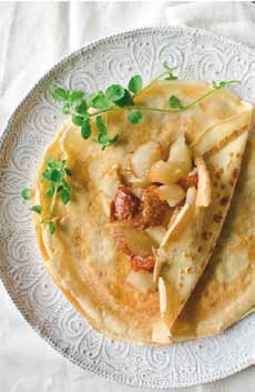 Crepes Salty CON VOI 4.60 Τυρί gouda, παρμεζάνα, φιλέτο κοτόπουλο ντομάτα και σως CON VOI Capreze 4.70 Ξηρή μοτσαρέλα, ντομάτα, prosciutto και πέστο βασιλικού Spicy Cold Meat 5.