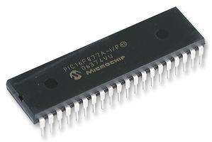 4 - OPIS MIKROKONTROLERA PIC16F877A Pre oko jedne decenije firma Microchip je tržištu ponudila mikrokontroler PIC16F877A, koji predstavlja integraciju mikroprocesora (CPU), memorije i periferija.