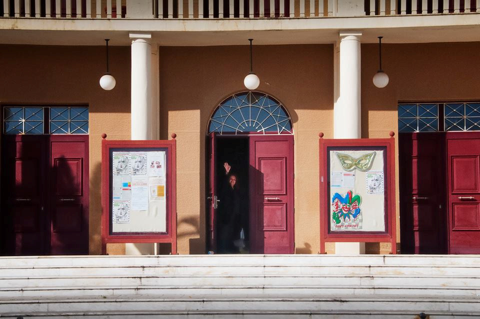 Κυριακή, 6 Μαρτίου 2016 Την τρίτη και