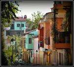 Η Θεσσαλονίκη είναι η μεγάλη φτωχομάνα,που βγάζει τα καλύτερα παιδιά. Δέχτηκε πρόσφυγες το 1922 από τον Πόντο και τη Μικρά Ασία,με την ανταλλαγή πληθυσμών.