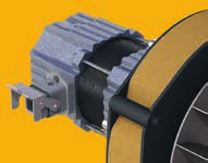 KOTOL - HLAVNÉ TÉMY II Odťahový ventilátor Sací ventilátor. Ventilátor tichý ako šepot sa stará o reguláciu otáčok pre stály podtlak v kotli.