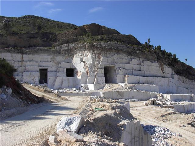 ΣΜΕ και ΕΥΡΩΠΑΙΚΑ ΘΕΜΑΤΑ Εφαρμογή Εθνικής Πολιτικής Αξιοποίησης των ΟΠΥ Ένταξη εξορυτκικής Βιομηχανίας κατά τον ορθότερο και πληρέστερο τρόπο, στον Περιφερειακό Χωροταξικό Σχεδιασμό Απλοποίηση