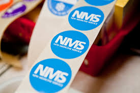 New Medicines Service (NMS) Το NMS απευθύνεται σε ανθρωπους τους οποιος εχει χορηγηθεί προσφατα ένα veo φάρµακο για ενα µεγαλο χρονικο διαστηµα.