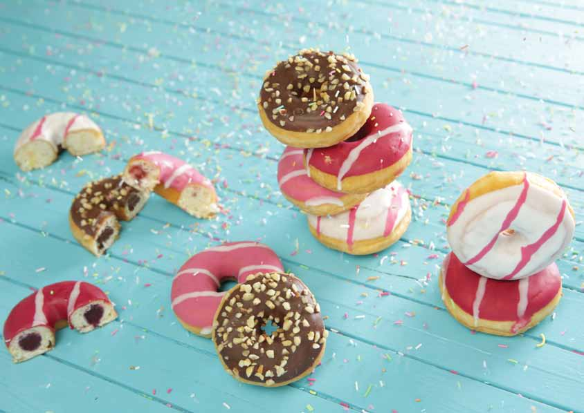 77463 - Fashion mix donuts (φρούτα του δάσους, βύσσινο, κρέμα pâtissière, σοκολάτα φουντούκι) - 71γρ.