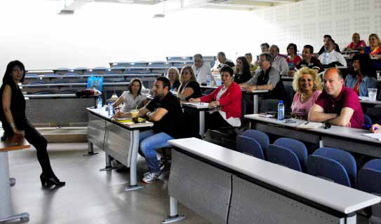 ΜΕΤΑΠΤΥΧΙΑΚΟ ΠΡΟΓΡΑΜΜΑ Κωδικός Τίτλος Μαθήματος ECTS Εξάμηνο : 1 MPA500 Εισαγωγή στη Δημόσια Διοίκηση 7.5 MPA510 Οικονομικά για τη Διαχείριση του Δημόσιου Τομέα 7.