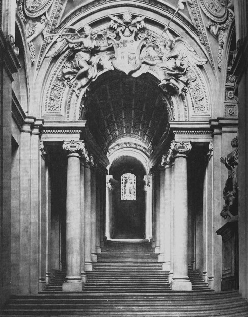 G. Bernini, Scala