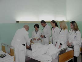 VRSTA I NIVO STUDIJA: osnovne strukovne studije, I stepen visokog obrazovanja UPIS NA STUDIJSKI PROGRAM: za upis u prvu godinu osnovnih strukovnih studija za studijske programe strukovna medicinska