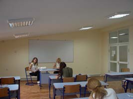 KURIKULUM STUDIJSKOG PROGRAMA ORALNI HIGIJENIČAR Studijski program obuhvata 2490 časova nastave koja se izvodi u obliku predavanja, vežbi, seminara i izrade završnog