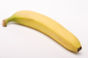 Μπανάνα: Η Βασίλισσα των Σνακ Η μπανάνα είναι η βασίλισσα των σνακ. Κουβαλιέται εύκολα, δε θέλει πλήσιμο, μπορεί να φαγωθεί οποιαδήποτε στιγμή και είναι χορταστική.