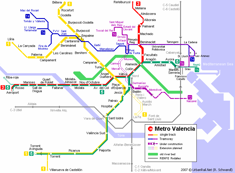 Metro-προαστιακός-τραμ Στη Valencia ξεκίνησε να κατασκευάζεται το 1988 ένα από τα πιο ανεπτυγμένα συστήματα μέσων σταθερής τροχιάς στην Ευρώπη.