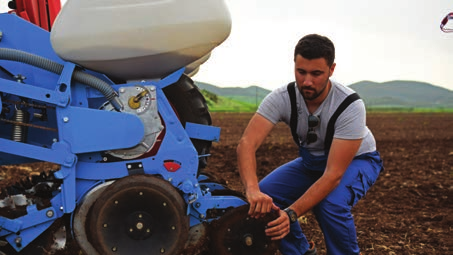 Agriculture Technologies, προκει- µένου να «τρέξει» πειράµατα µεγάλης κλίµακας σε σιταροχώραφα του θεσσαλικού κάµπου.