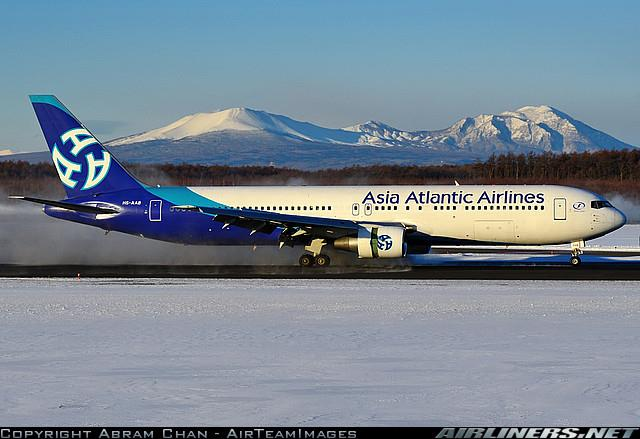 Το Boeing 757-200 ανήκει στην οικογένεια 757 της Boeing και είναι ένα μεσαίου μεγέθους, στενής ατράκτου, δύο κινητήρων αεροσκάφος.