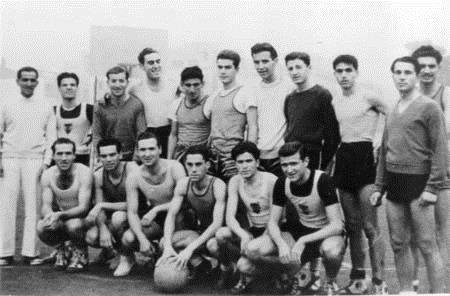 Μαυροσκούφη προπονητή 1947