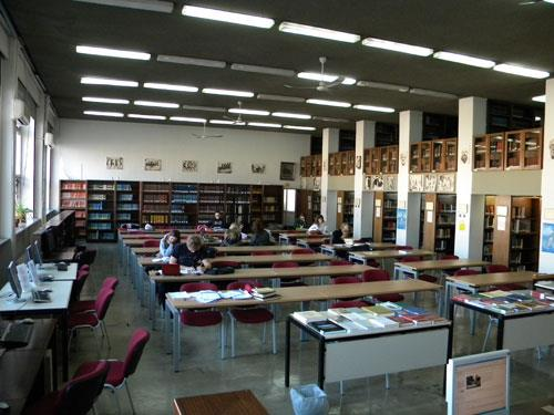 Βιβλιοθήκη Κλασικής Φιλολογίας και Αρχαίας