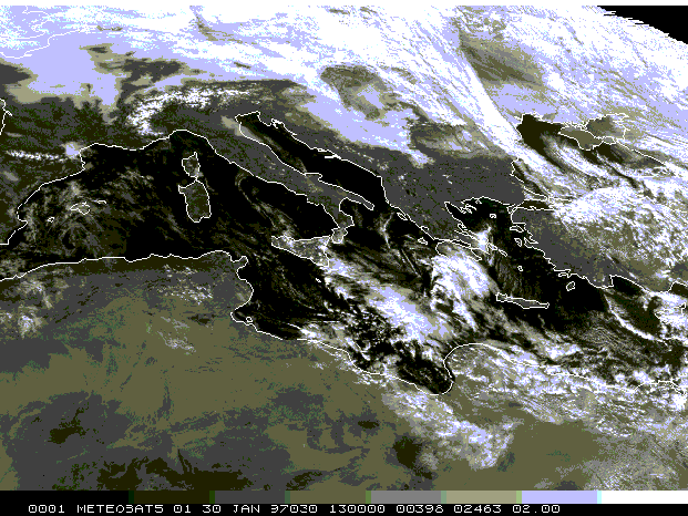 Στην εικόνα 1 παρουσιάζεται η δορυφορική εικόνα METEOSAT-6 όπως φαίνεται στο ορατό φασµατικό κανάλι χωρίς καµία περαιτέρω επεξεργασία. Οι νεφώσεις στην εικόνα αυτή δε φαίνονται επαρκώς γιατί: α.