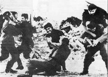 Οι βόμβες βρίσκονταν ανατολικά του Καρτερού δίπλα στο εκκλησάκι του Αγ. Γεωργίου, ενώ τα βλήματα εκρύπτοντο σε αποθήκες στην περιοχή του μέσα Καρτερού και στα δυο αοράκια.