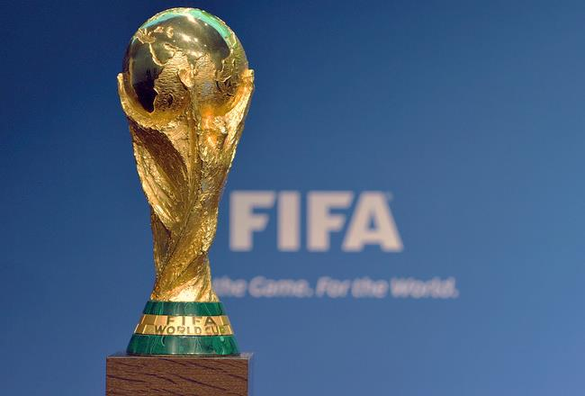 FIFA World Cup Το Παγκόσμιο Κύπελλο ΦΙΦΑ ή αλλιώς Μουντιάλ (Mundial) είναι μια διηπειρωτική ποδοσφαιρική διοργάνωση, η οποία πραγματοποιείται κάθε τέσσερα χρόνια υπό την αιγίδα της Διεθνούς