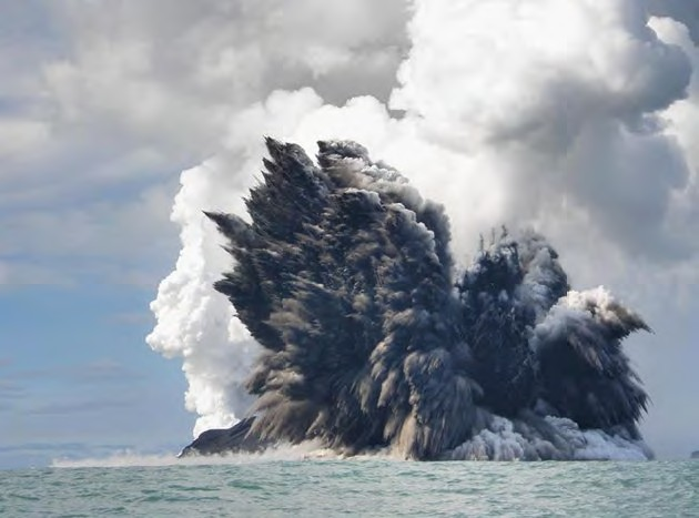 Σεπτεμβρίου και μπορεί να παρομοιαστεί με την εικόνα της υποθαλάσσιας έκρηξης στα νησιά της Τόνγκα, στον Νότιο Ειρηνικό, που πραγματοποιήθηκε το