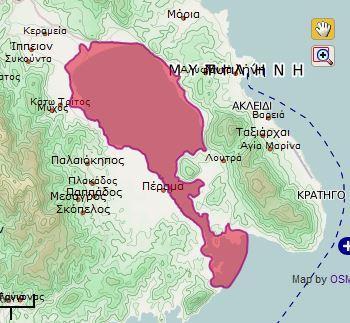 Ο Κόλπος Γέρας είναι εσωτερικός κόλπος κι επικοινωνεί με το Αιγαίο μέσω ενός στενού καναλιού. Η επιφάνειά του είναι 42 km2 και μέγιστο βάθος 20 m.