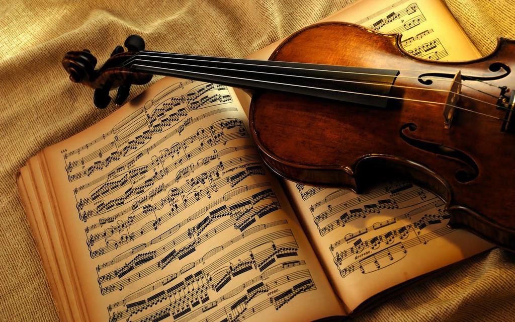 Κλασική περίοδος Με τον όρο κλασική εποχή της μουσικής αναφερόμαστε στην κλασική περίοδο της Δυτικής μουσικής, η οποία ξεκίνησε περίπου το 1750 και τερματίστηκε μεταξύ του 1810 και 1830.
