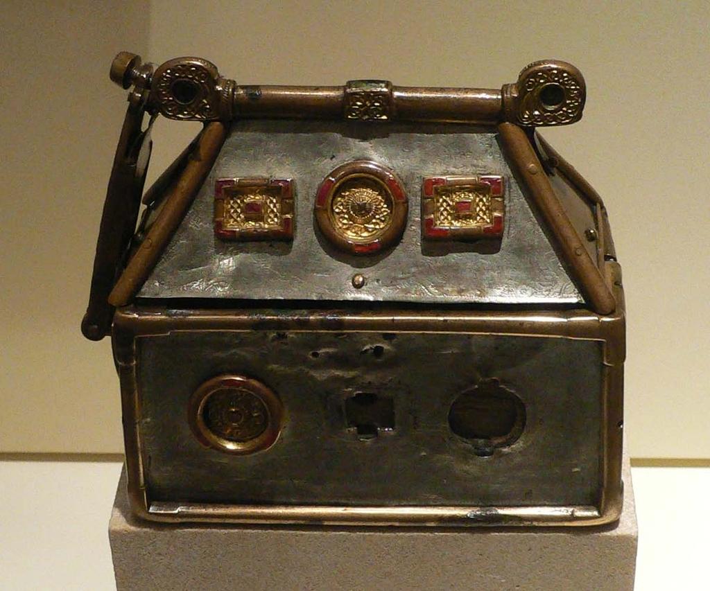 Monymusk Reliquary, the