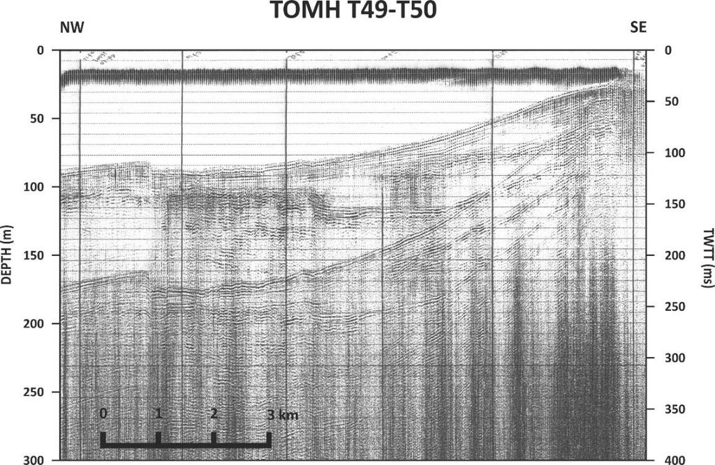 (α) (β) Εικόνα 4.11: Σεισμική τομογραφία Τ49-Τ50 υποδομής πυθμένα τύπου Sparker. (α) πρωτογενές προφίλ και (β) επεξεργασμένο προφίλ.