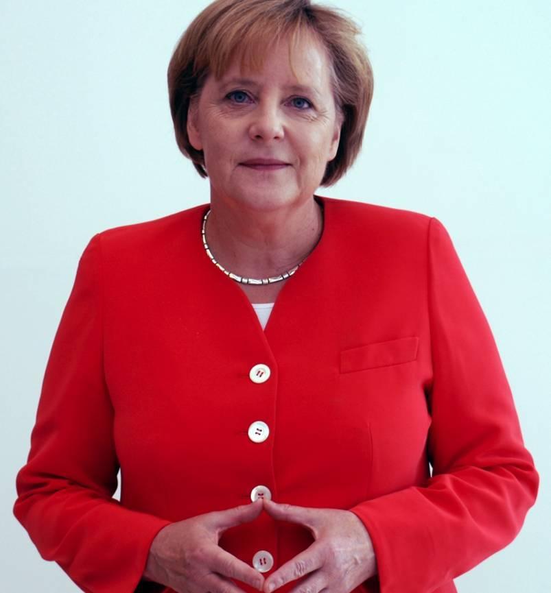 Angela Merkel Η πρώτη γυναίκα καγκελάριος Η πρώτη Ανατολικογερμανίδα καγκελάριος Η Γερμανία στην ηγεσία της Ευρώπης Πηγή: Angela Merkel, Chancellor of