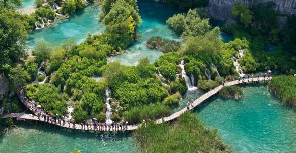 ΛΙΜΝΕΣ ΠΛΙΒΙΤΣΕ ΤΡΟΓΚΙΡ Πασχαλιά στις ΔΑΛΜΑΤΙΚΕΣ ΑΚΤΕΣ 1η μέρα: Αθήνα Δυρράχιο Αναχώρηση για το Δυρράχιο μέσω Λαμίας Καστοριάς με ενδιάμεσες στάσεις.