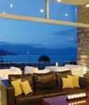 Άφιξη και τακτοποίηση στο πολυτελές και καλύτερο ξενοδοχείο της πόλης, LIMNEON RESORT & SPA 5* Deluxe, το οποίο ατενίζει αμφιθεατρικά την περίφημη Λίμνη Ορεστιάδα.